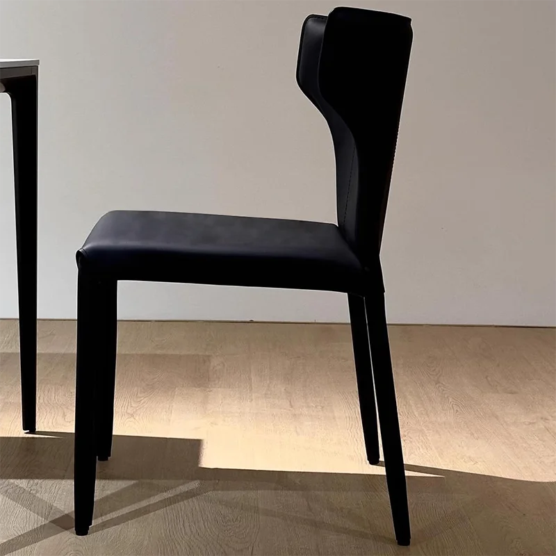 Удобни метални трапезни столове Модерна безплатна доставка Дизайнерски стол от неръждаема стомана от естествена кожа-Модерни италиански мебели Sillas Изображение 2